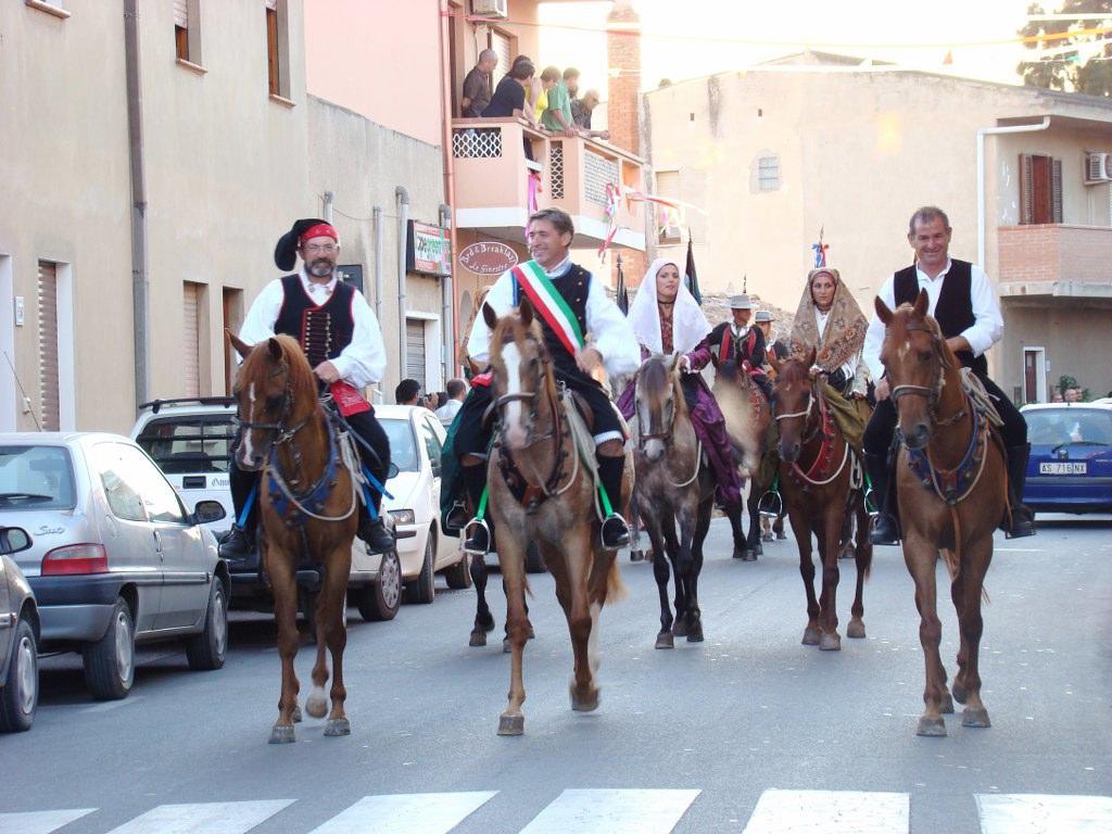SantʼAnna Arresi B&B Gli Ulivi المظهر الخارجي الصورة